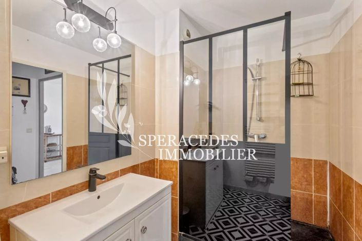 Image No.10-1 Bed Apartment for sale