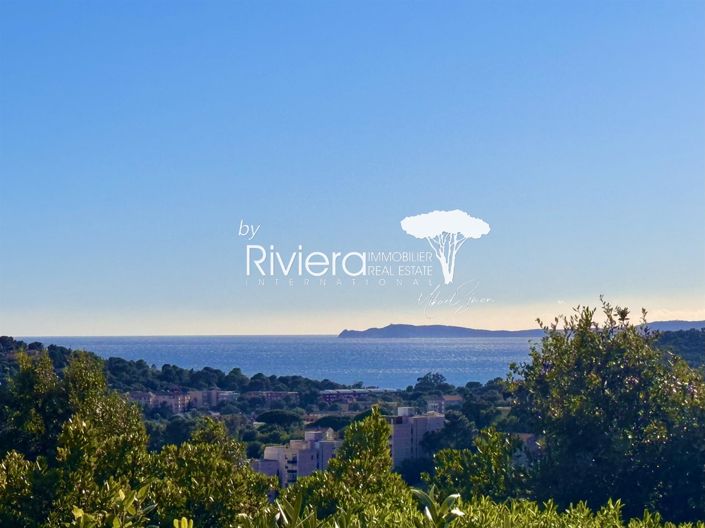 Image No.15-3 Bed House for sale