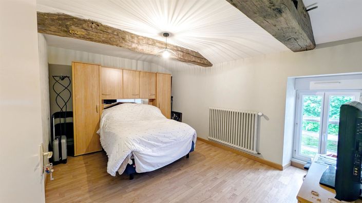 Image No.10-4 Bed House for sale