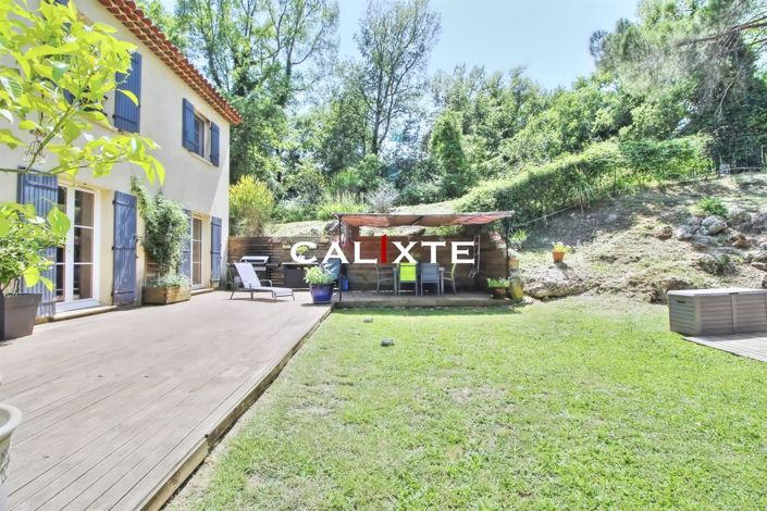 Image No.3-4 Bed House for sale