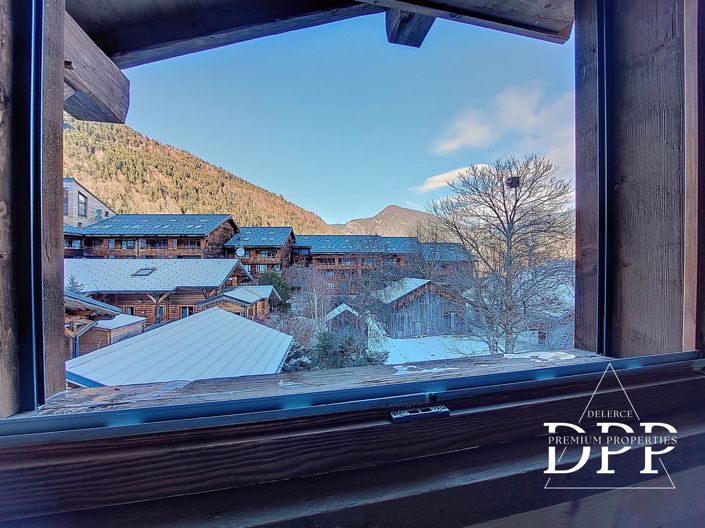 Image No.18-4 Bed House for sale