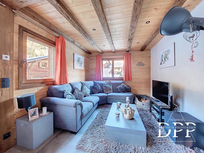 Image No.2-4 Bed House for sale