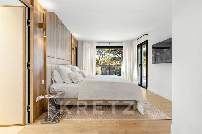 Image No.18-Propriété de 5 chambres à vendre à Saint-Tropez