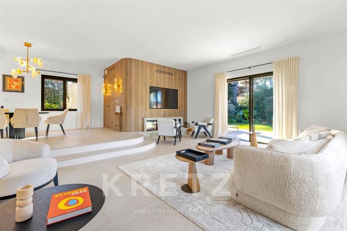 Image No.6-Propriété de 5 chambres à vendre à Saint-Tropez