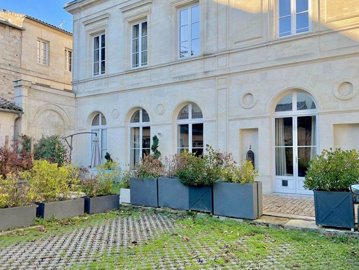 1 - Libourne, Apartment