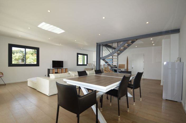 Image No.4-Maison de 4 chambres à vendre à Var