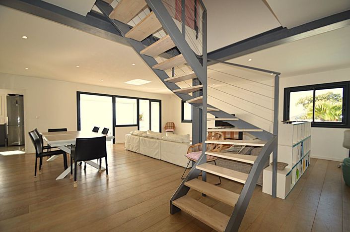 Image No.5-Maison de 4 chambres à vendre à Var