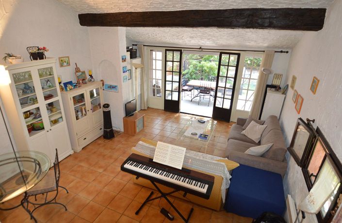 Image No.7-1 Bed House for sale