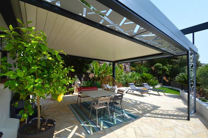 Image No.17-5 Bed Property for sale