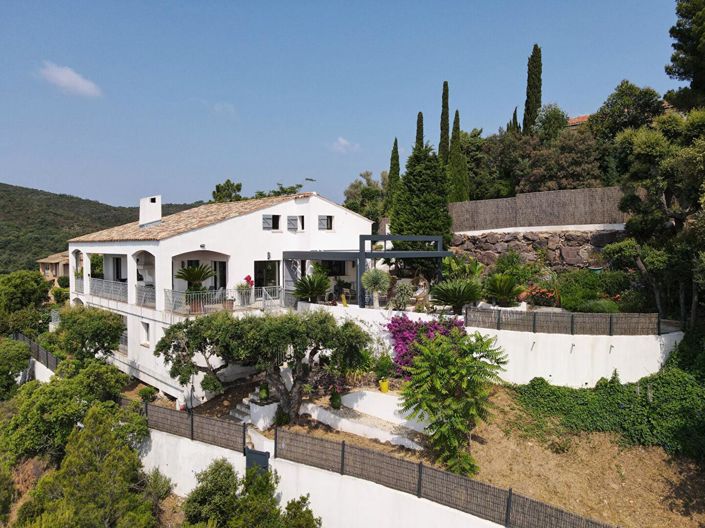 Image No.3-Maison de 5 chambres à vendre à Var