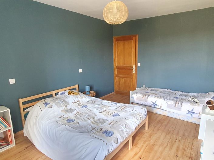 Image No.15-4 Bed House for sale