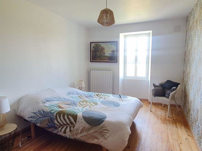 Image No.16-4 Bed House for sale