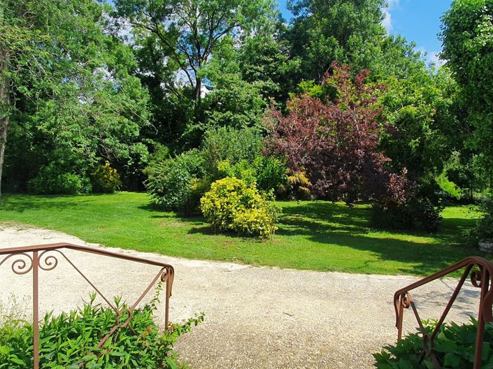 Image No.22-4 Bed House for sale