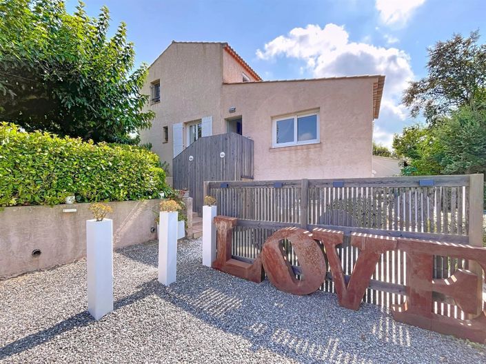 Image No.3-4 Bed House for sale