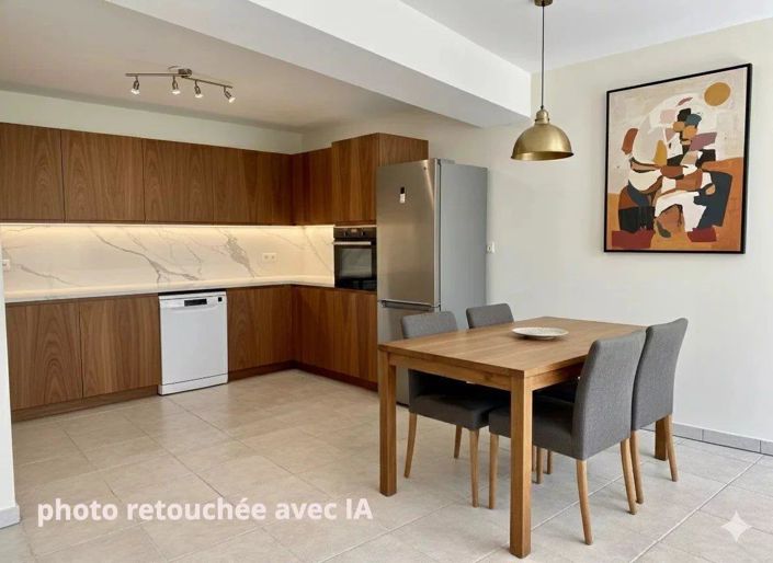 Image No.5-Appartement de 2 chambres à vendre à Grimaud