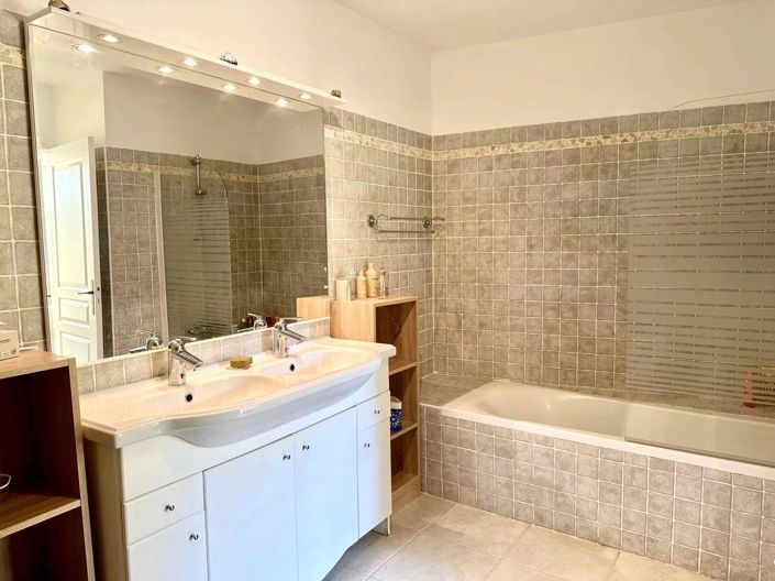 Image No.9-Appartement de 2 chambres à vendre à Grimaud