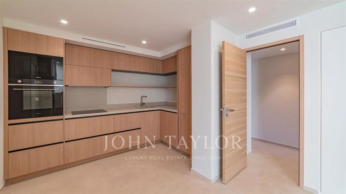 Image No.10-Apartment for sale