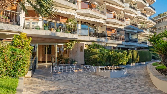 Image No.6-Apartment for sale