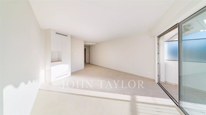 Image No.8-Apartment for sale