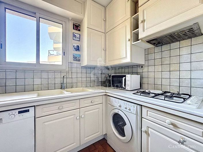 Image No.6-2 Bed Apartment for sale