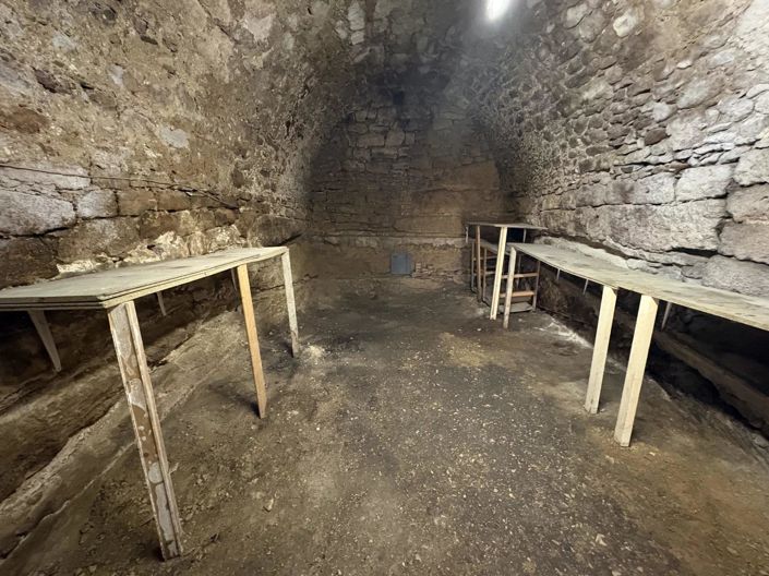 Image No.9-2 Bed House for sale