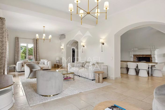 Image No.15-6 Bed House for sale