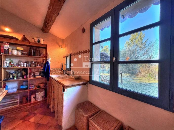 Image No.15-3 Bed House for sale