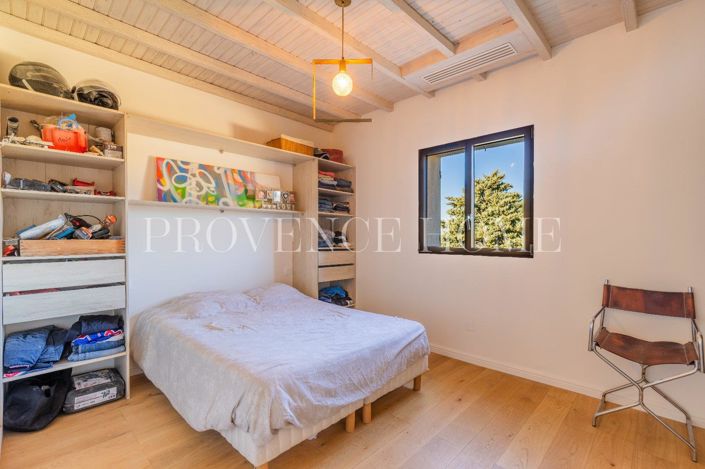 Image No.16-3 Bed House for sale