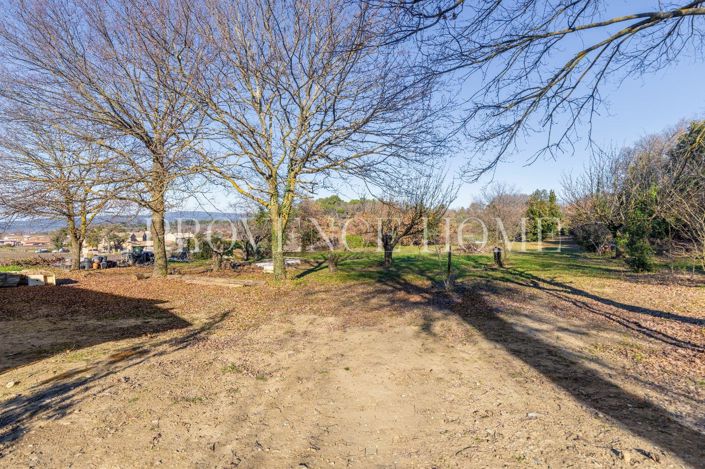 Image No.18-3 Bed House for sale