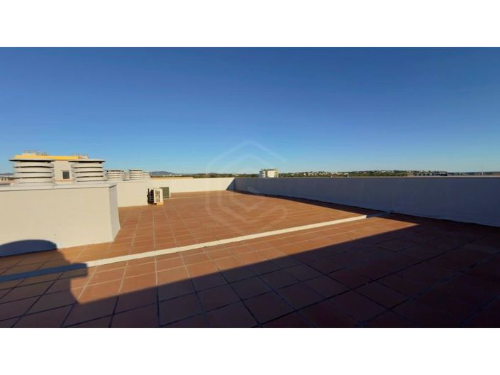 Image No.23-1 Bed Apartment for sale