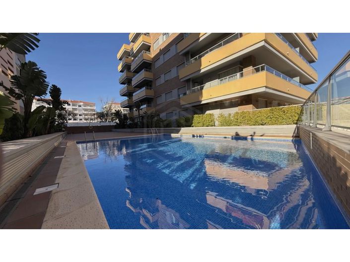 Image No.33-1 Bed Apartment for sale