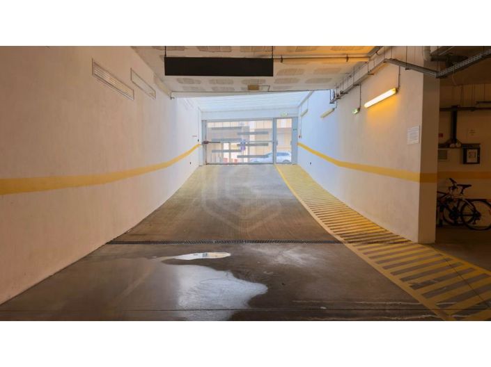 Image No.37-1 Bed Apartment for sale