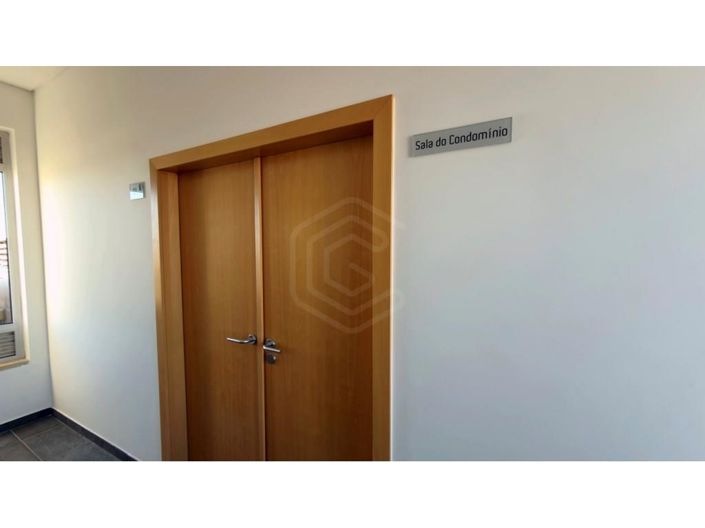 Image No.43-1 Bed Apartment for sale