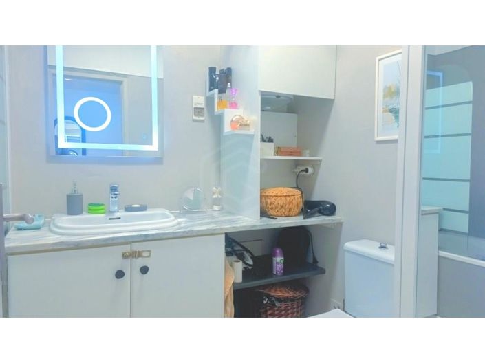 Image No.17-1 Bed Apartment for sale