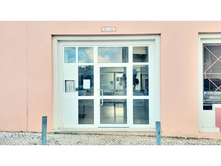 Image No.28-1 Bed Apartment for sale