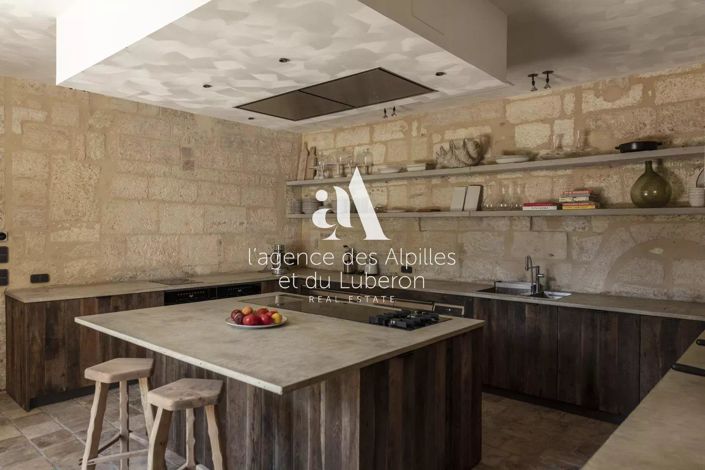 Image No.18-11 Bed House for sale