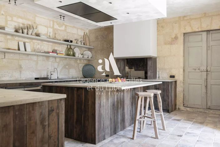 Image No.9-11 Bed House for sale