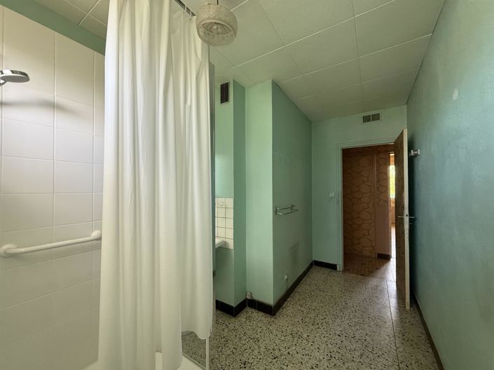 Image No.10-3 Bed Apartment for sale