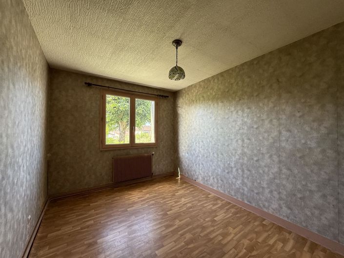 Image No.18-3 Bed Apartment for sale