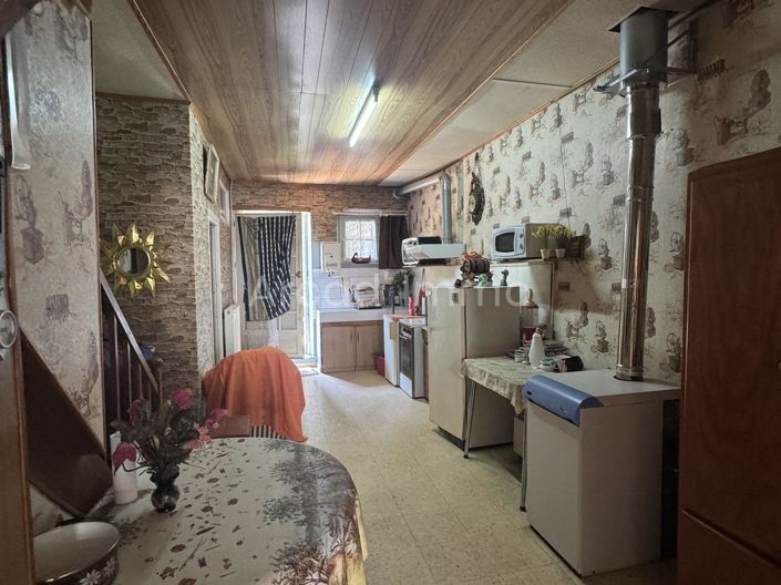 Image No.5-2 Bed House for sale