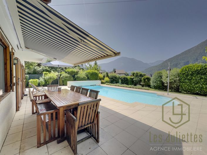 Image No.13-5 Bed House for sale