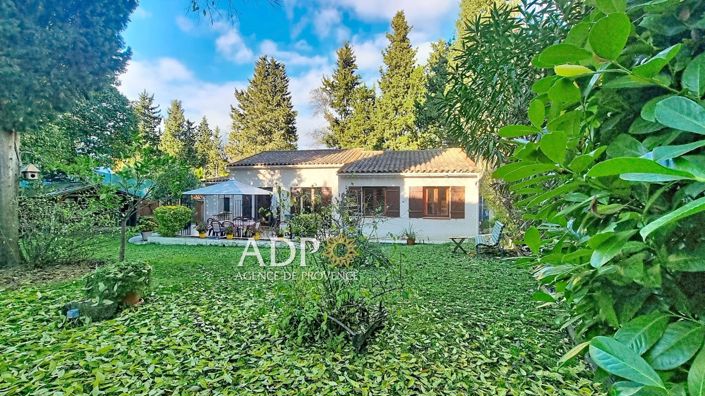 Image No.2-3 Bed House for sale