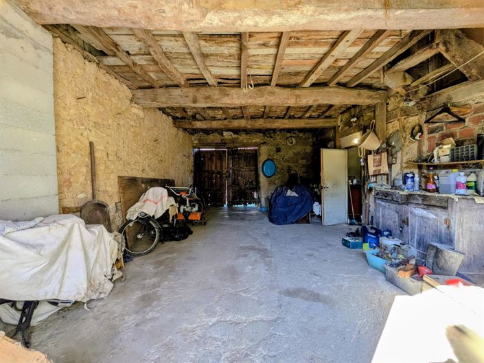 Image No.2-4 Bed House for sale