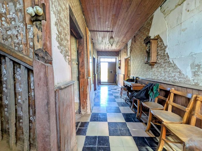 Image No.7-4 Bed House for sale