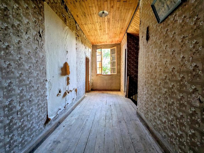 Image No.9-4 Bed House for sale