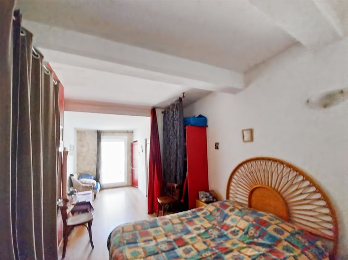 Image No.9-2 Bed House for sale