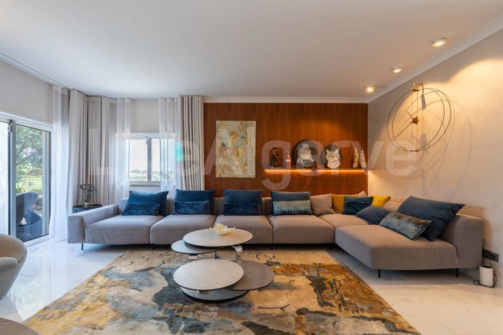 Image No.8-3 Bed House for sale