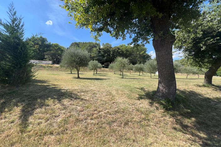 Image No.14-6 Bed House for sale