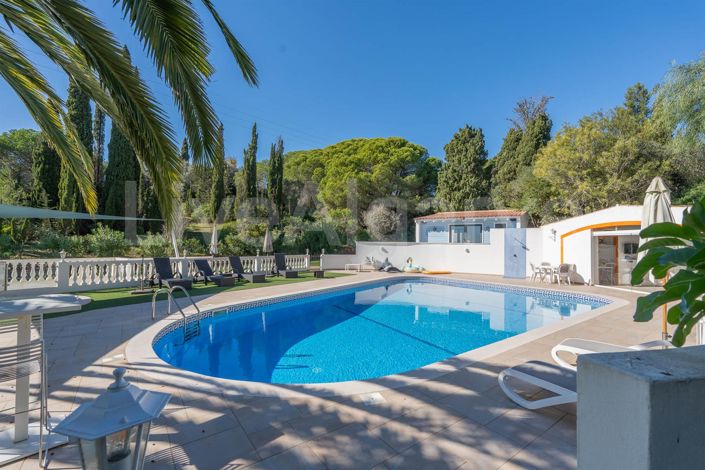 Image No.23-6 Bed House for sale