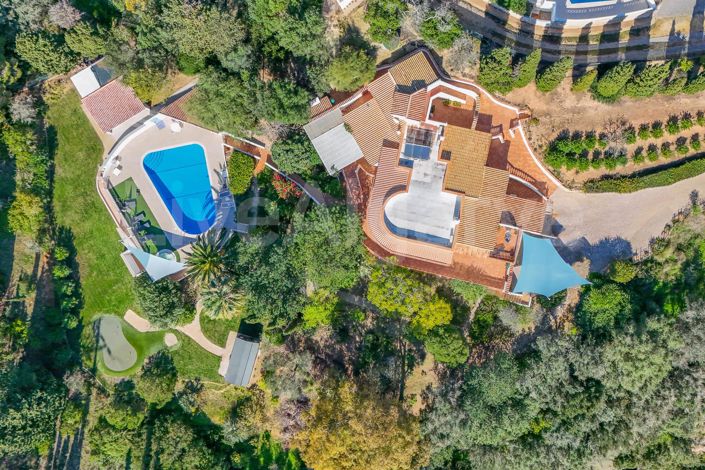 Image No.52-6 Bed House for sale